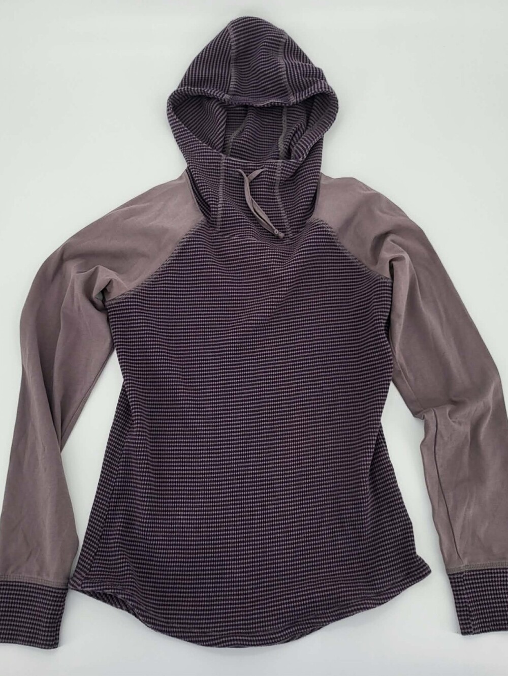 Columbia Women's Hooded Pullover Sweater in Plum and Dusty Mauve